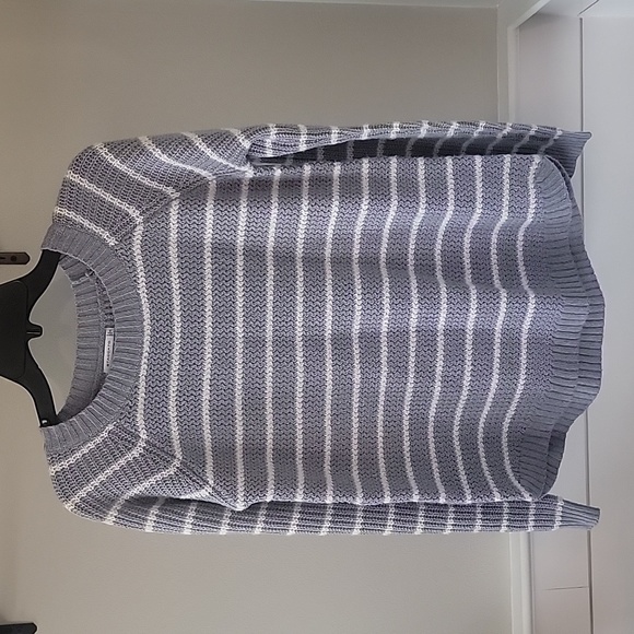 Staccato Grey and white sweater - Picture 1 of 6